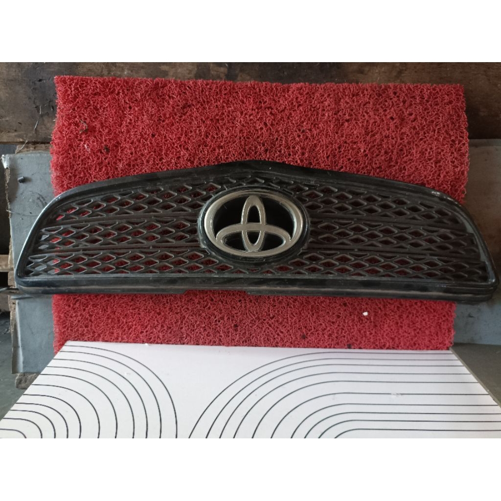 Grill Radiator Toyota Vios Gen 1