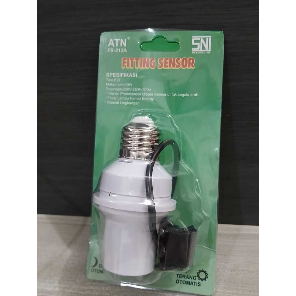 FITTING LAMPU SENSOR  FITTING LAMPU OTOMATIS SENSOR CAHAYA / FITING LAMPU SENSOR E27 /  LAMPU SENSOR