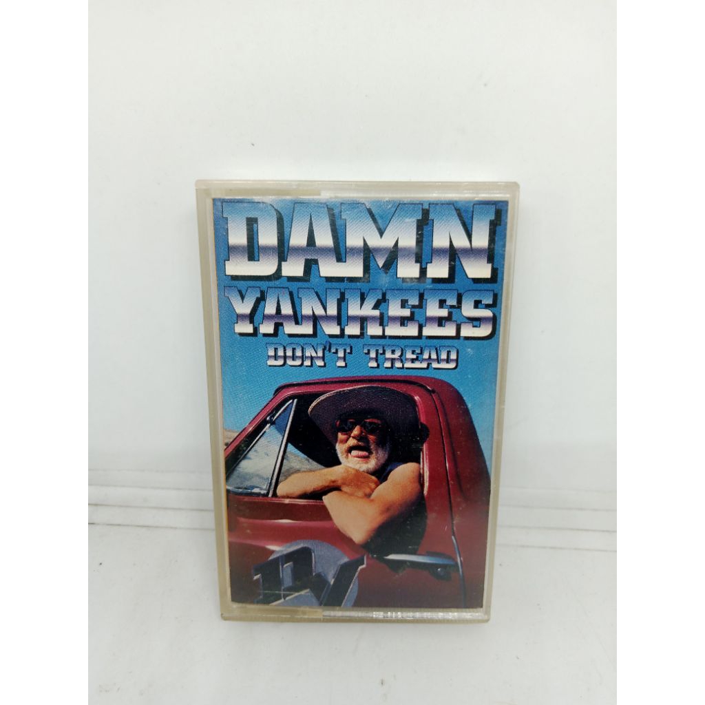 Kaset Import Damn Yankees - Don't Tread