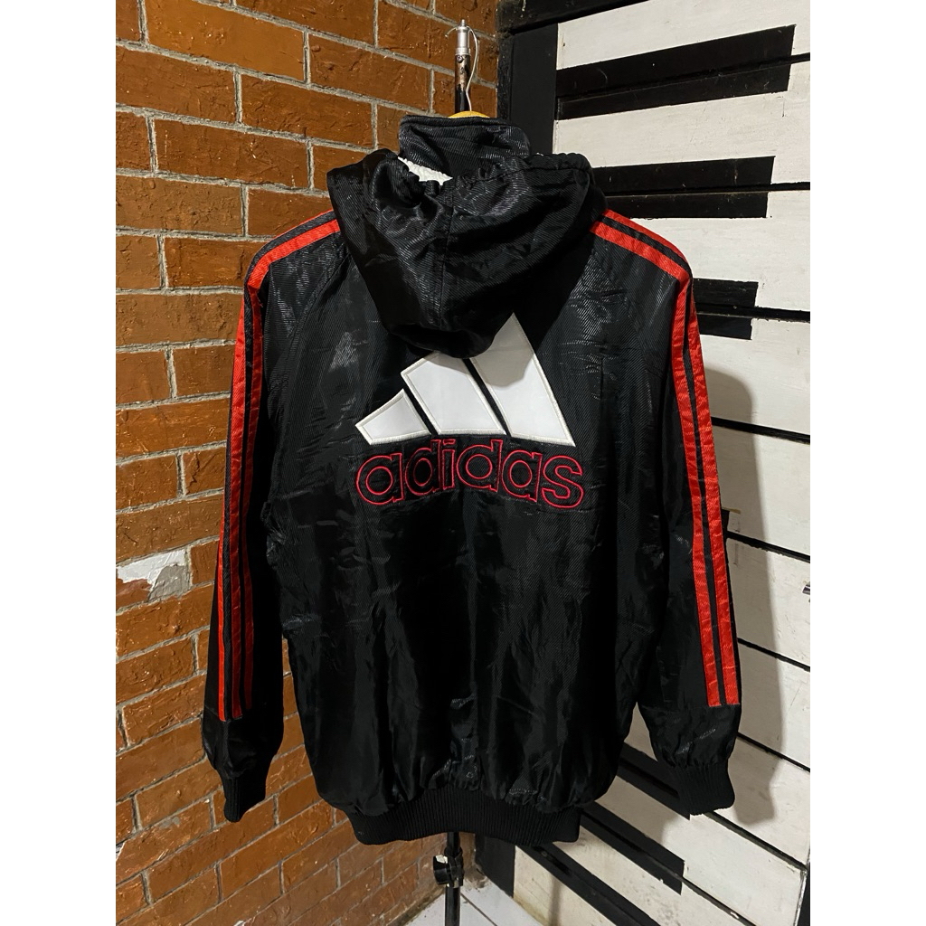 jaket adidas big logo
