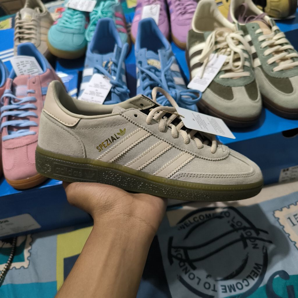adidas spezial grey