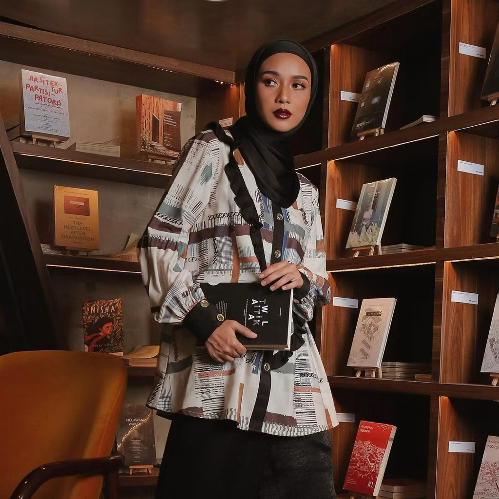 PL Zaskia Sungkar Size M