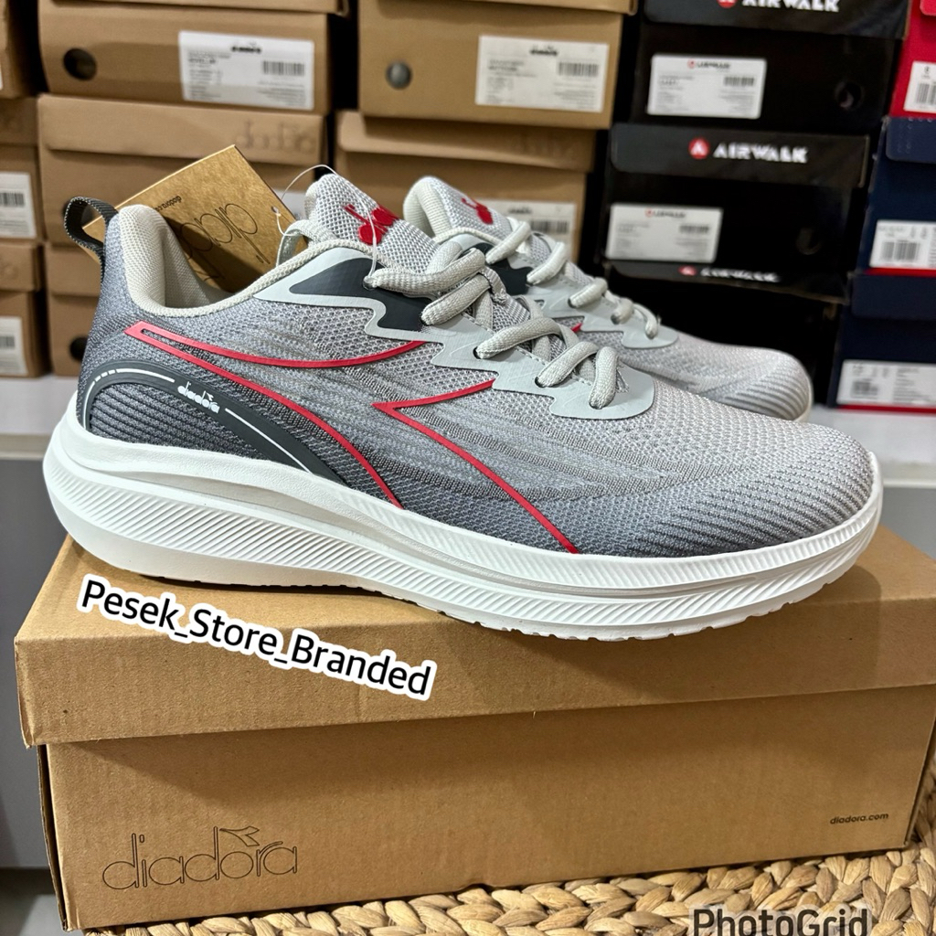 Sepatu Diadora Marita (M) Grey size 39,41 original sale