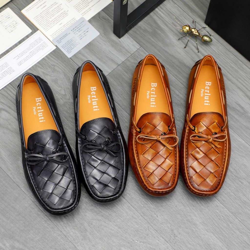 sepatu pria loafer berluti slip on mewah sepatu cowok