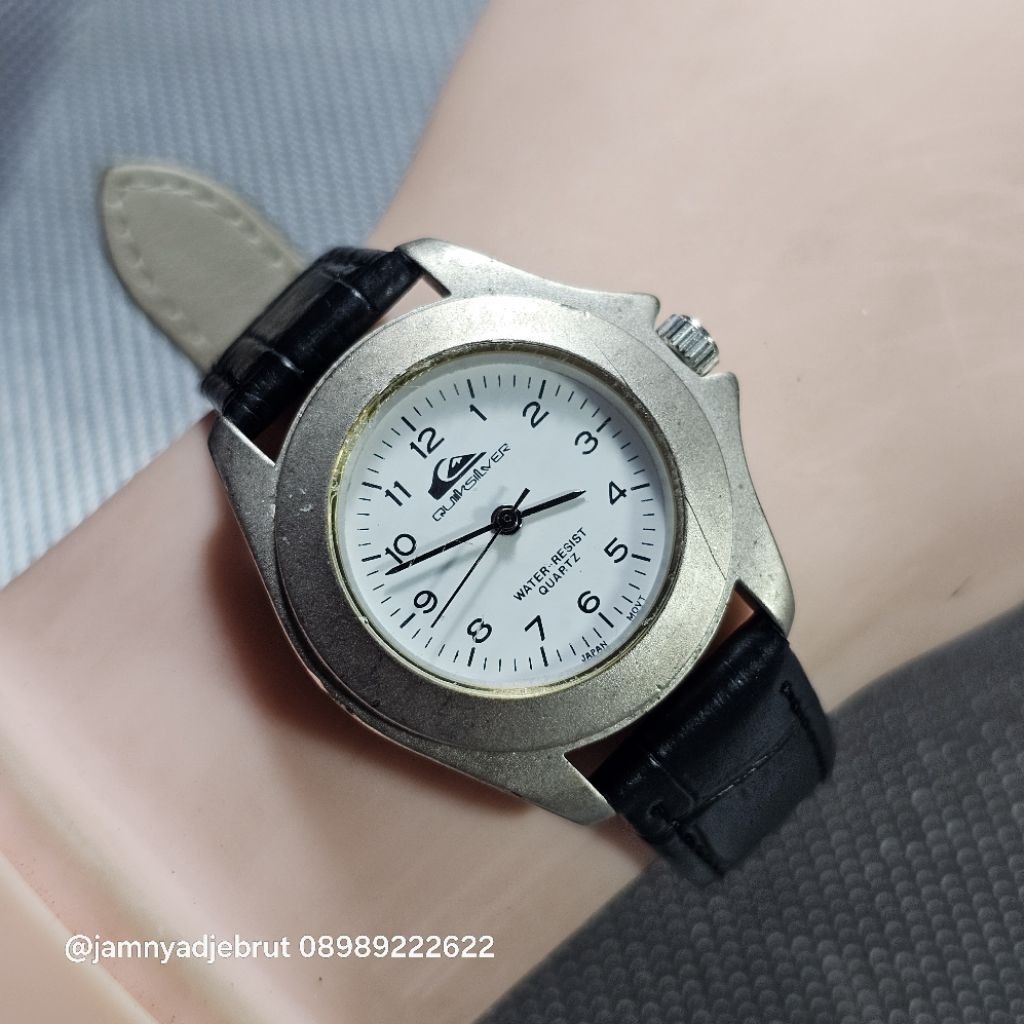Jam Quiksilver QSL1200 Grey White Vintage Bekas