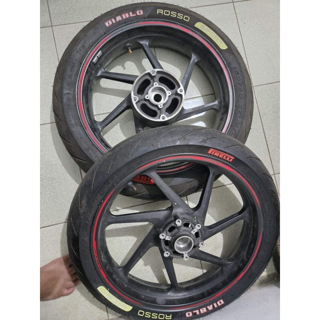 velg+ban/ori-cbr-250rr-ABS