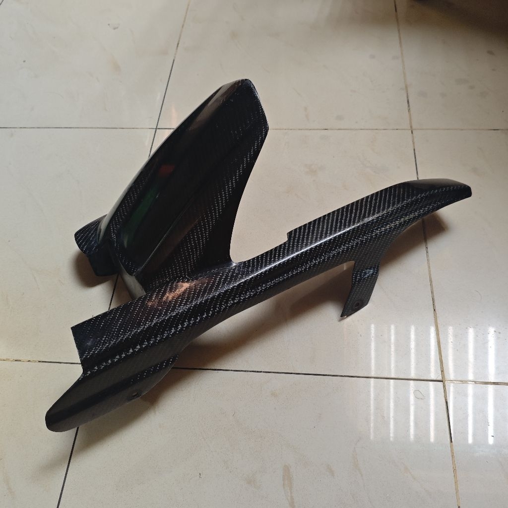 Hugger Arm R25 Old Carbon Kevlar Asli Tutup Rantai Second Bekas Copotan Yamaha R25