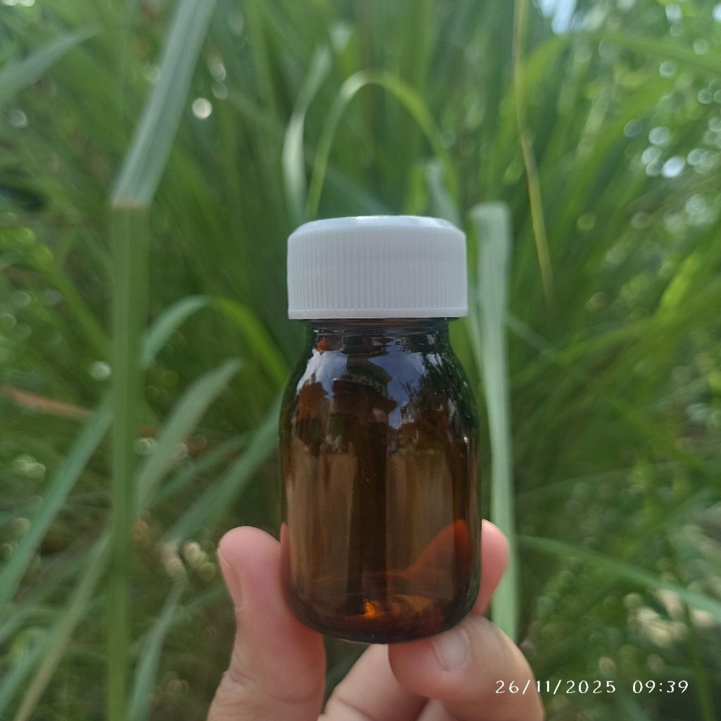 botol kaca coklat 30ml tutup plastik/botol kaca amber 30ml