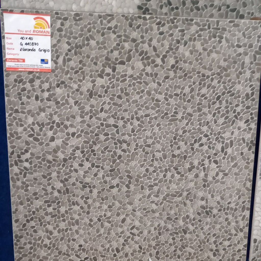 Roman keramik 40 x 40 Motif Batu alam