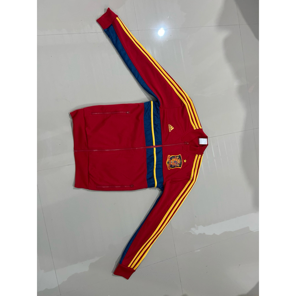 tractop adidas spanyol