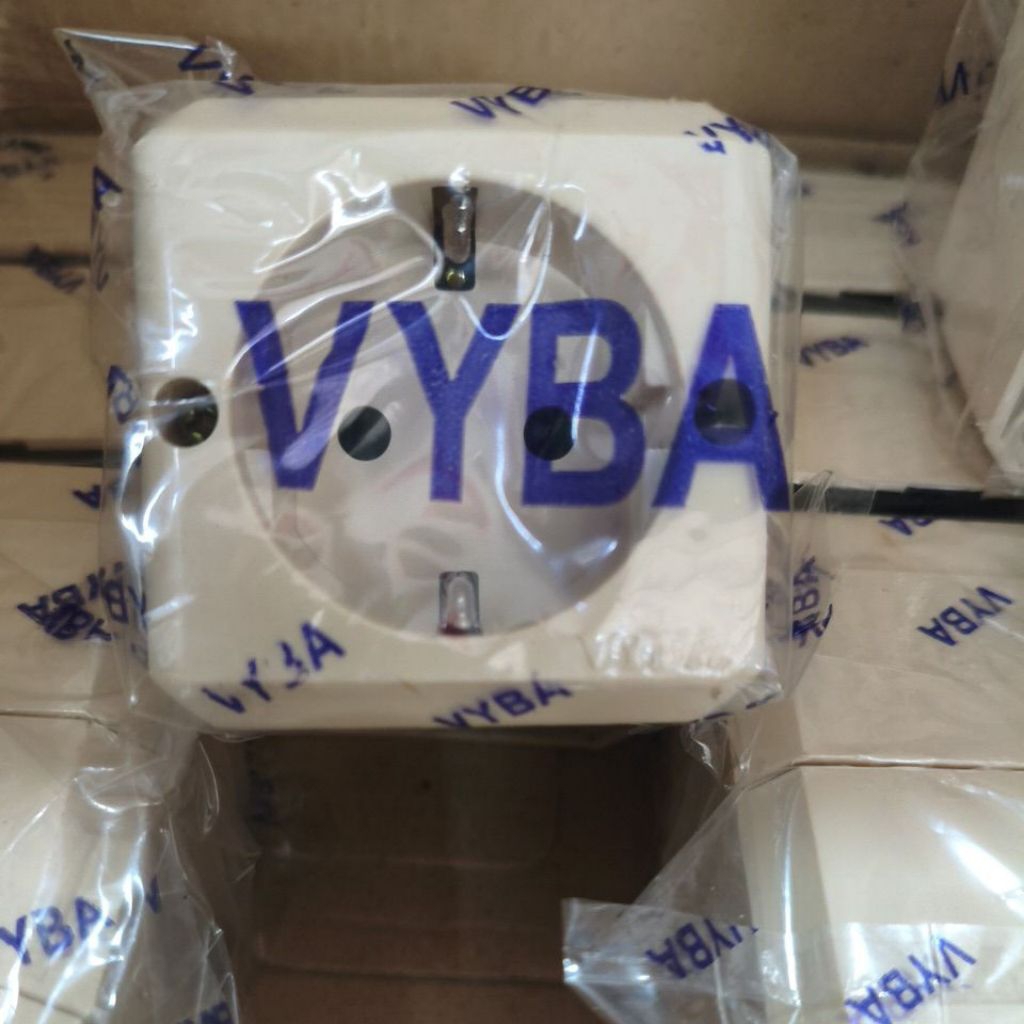 Stop kontak outbow Vyba NCE 715 W