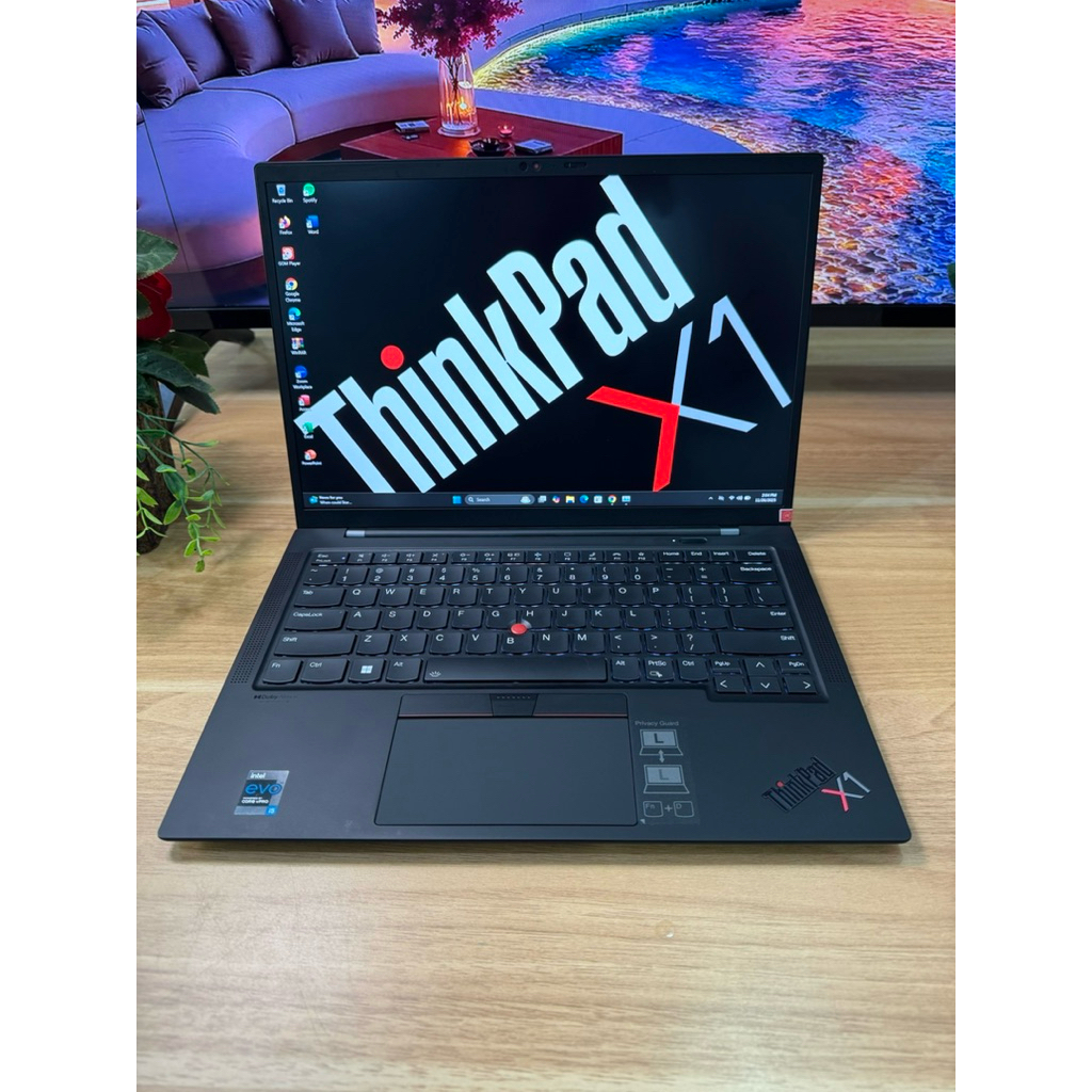 LENOVO THINKPAD X1 CARBON 9th i5 gen 11 16/256