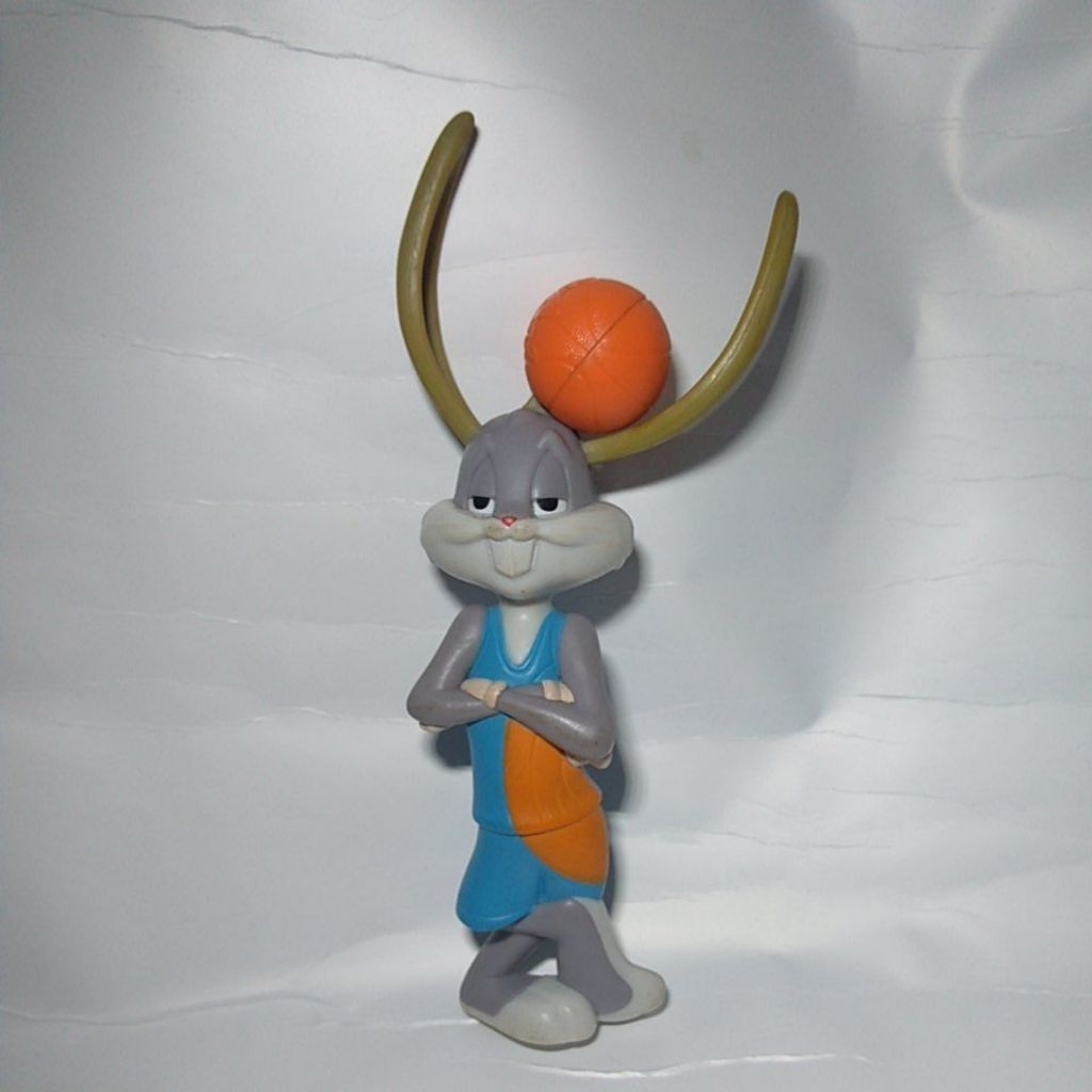 Mainan McDonald/MCD Figure Space Jam A New Legacy 2021 (Bugs Bunny)