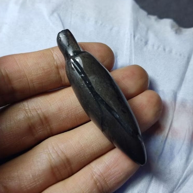 Batu alam bunga kantil warna hitam polos