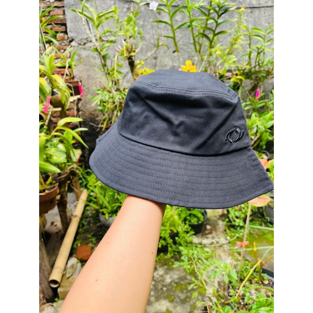 Topi Astec -ASC LAGE BUCKET HAT BLACK ORIGINAL SALE SPORT STATION