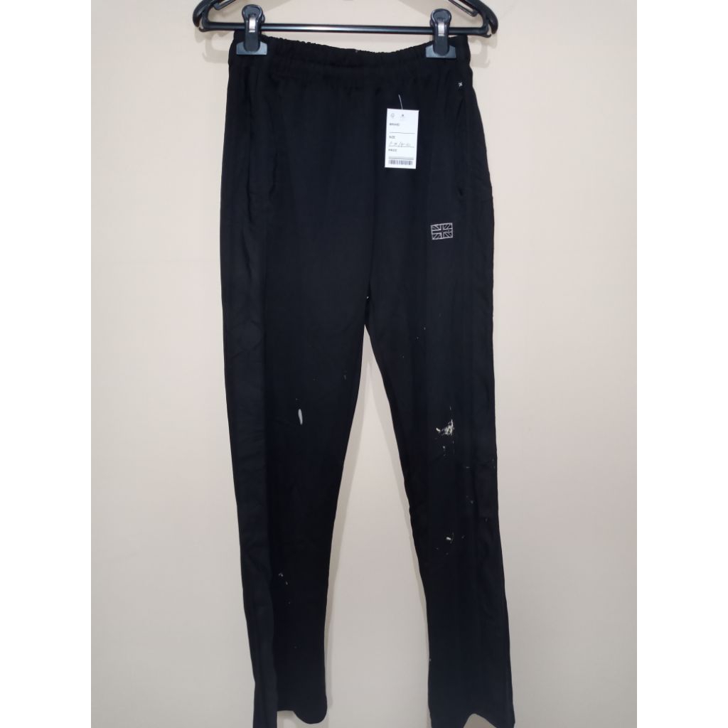 CELANA TRAINING PRELOVED