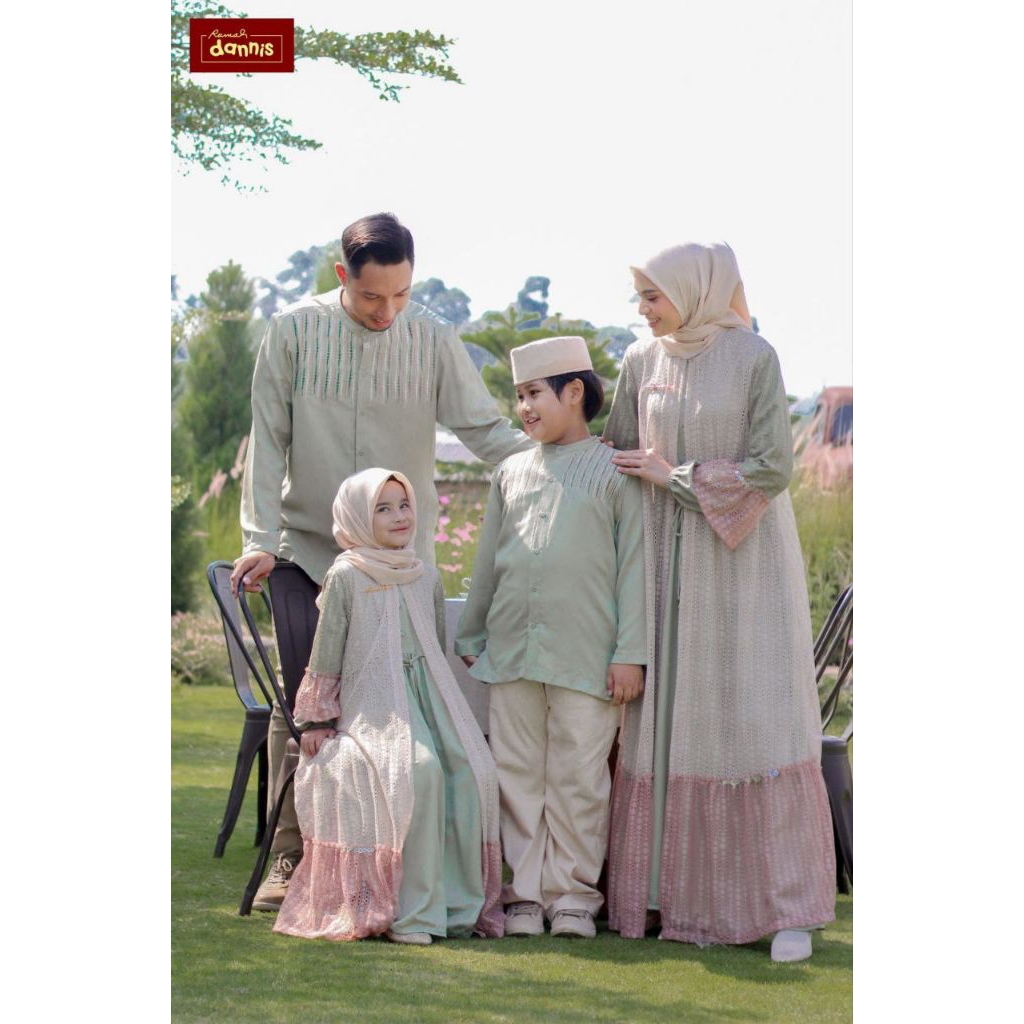 SARIMBIT D'ROYAL LACE BY DANNIS