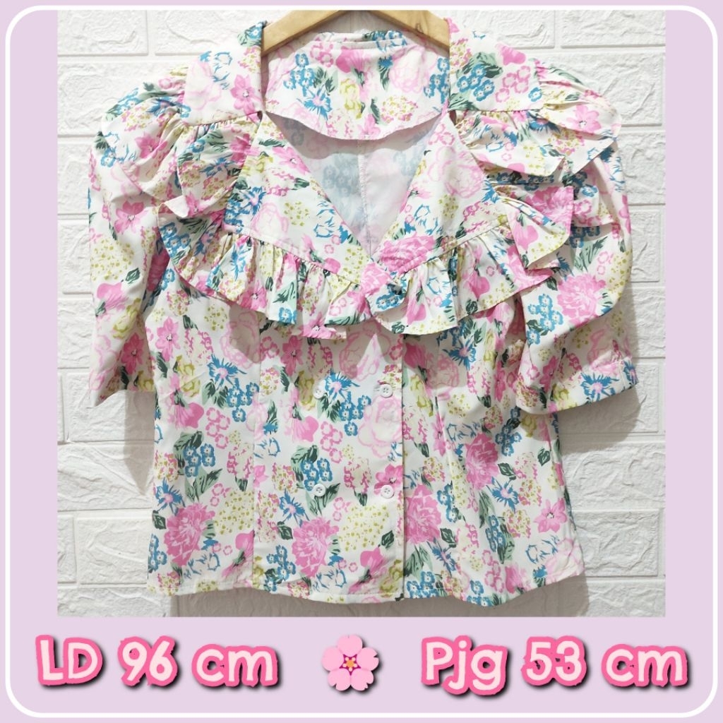 Blouse atasan ruffle bunga-bunga