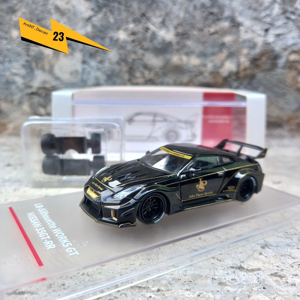 CM MODEL LB-Silhouette WORKS GT NISSAN 35GT-R