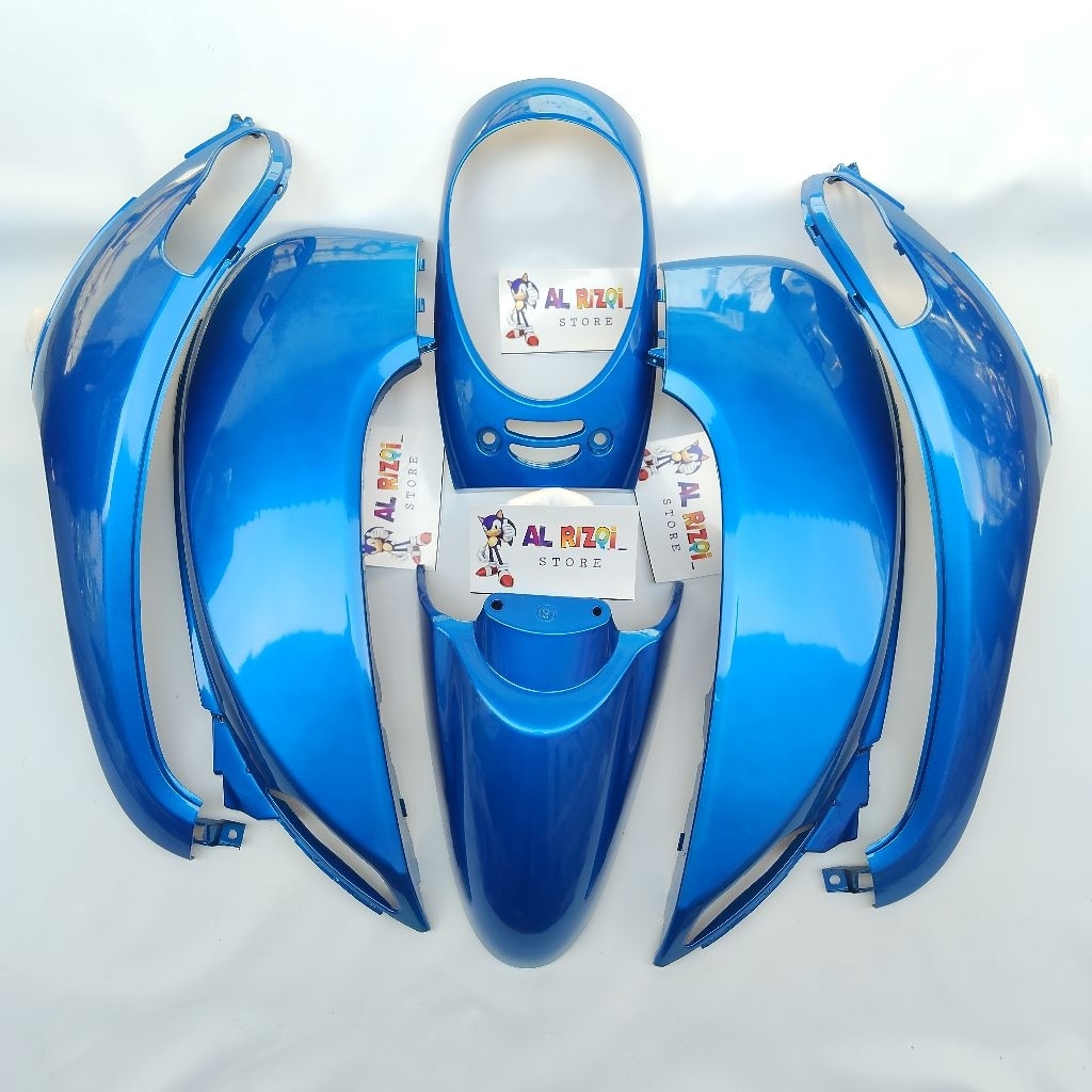 pake body Scoopy fi full body Scoopy fi 2013-2016 k-16 biru mudah
