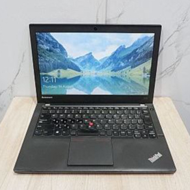 Laptop Lenovo Thinkpad X240 Intel Core i3-4010U RAM 8Gb SSD 512Gb 12 inch
