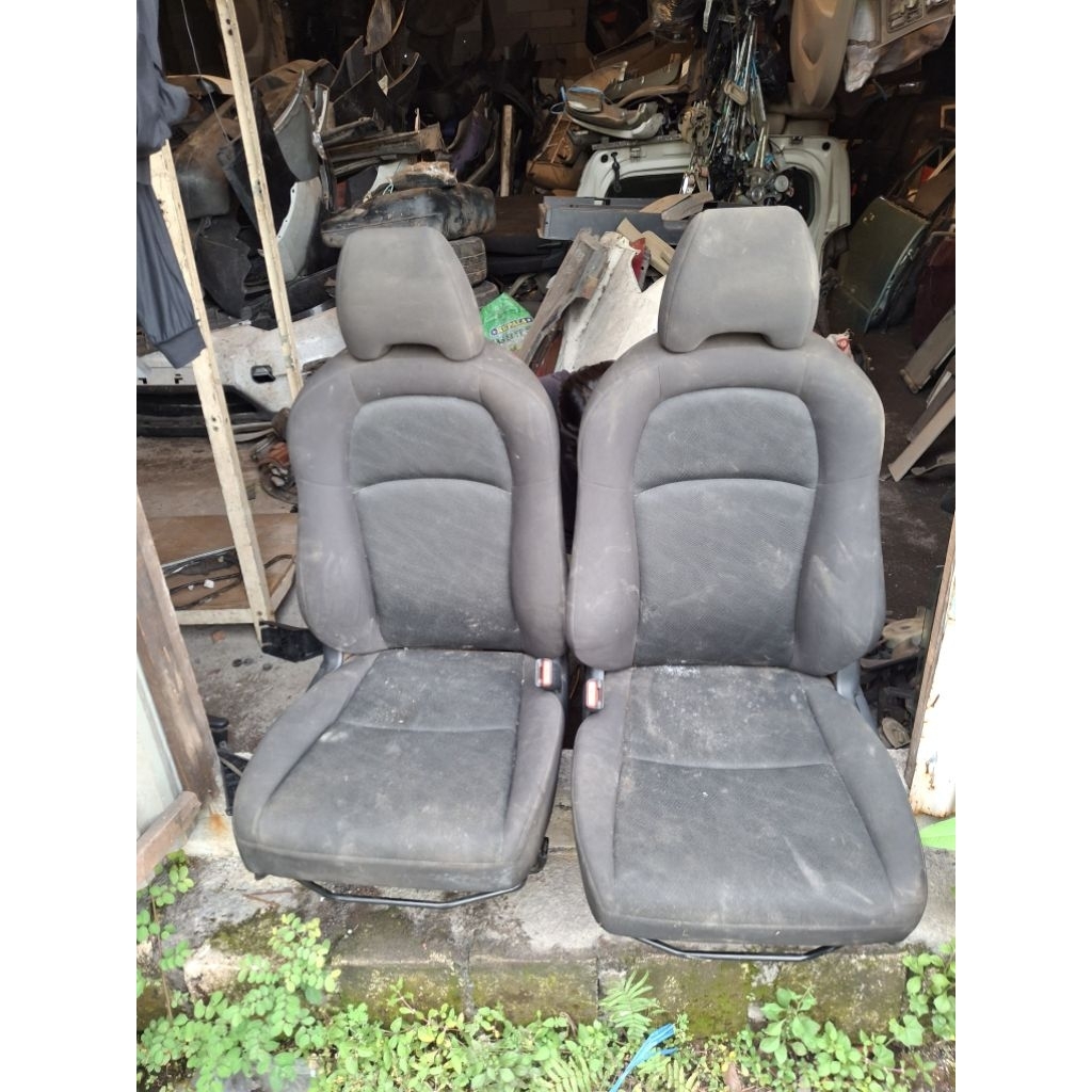 Jok Depan Mobilio Brio Brv Hitam Original