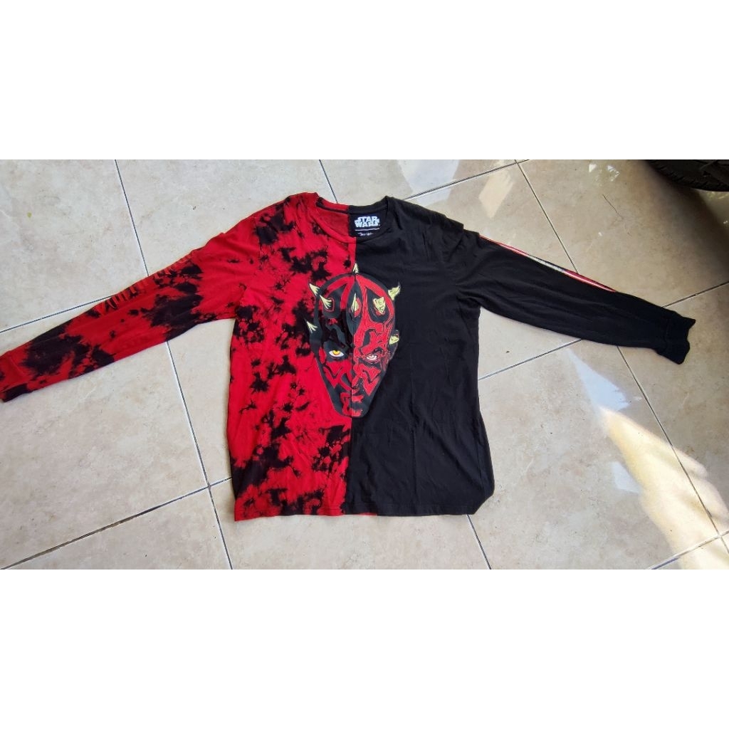 longsleeve crewneck our universe x star wars darth maul split red second vintage limited edition