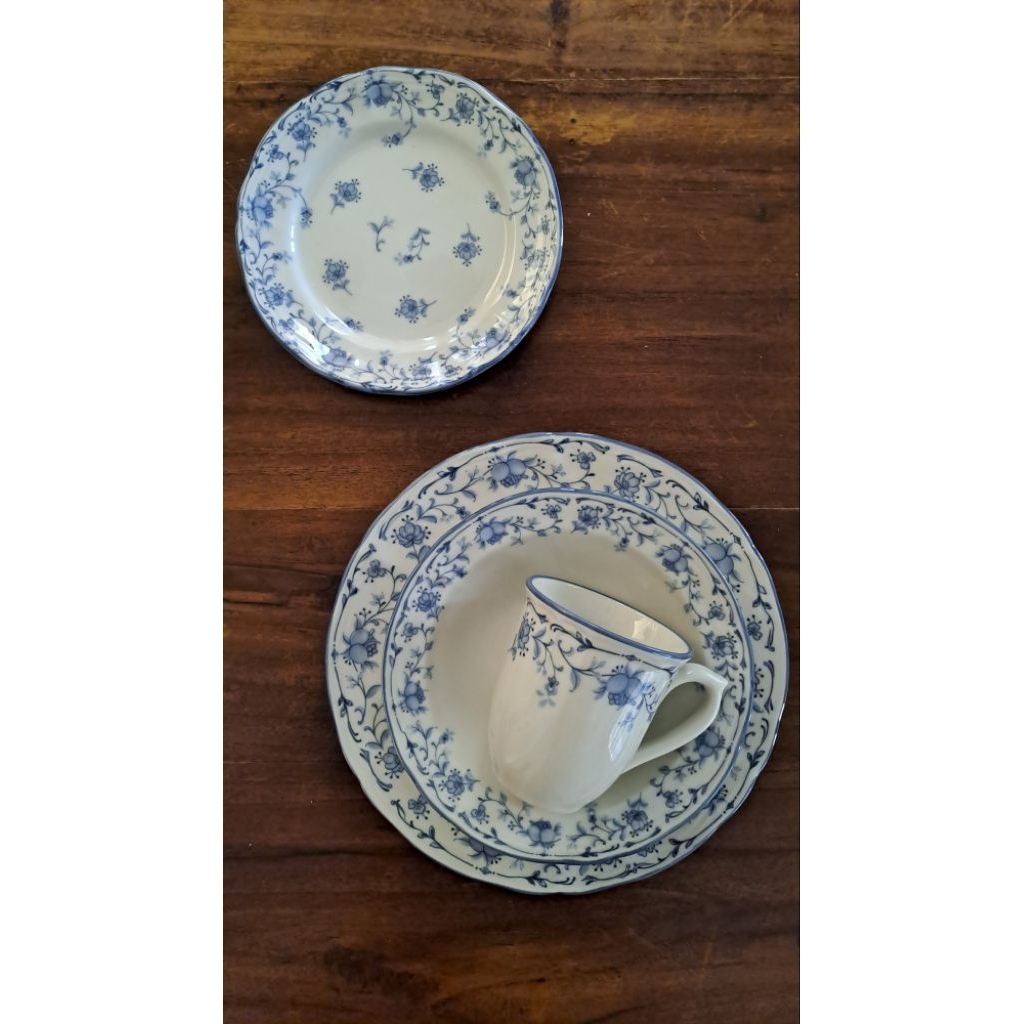 piring keramik set motif bunga, piring makan keramik