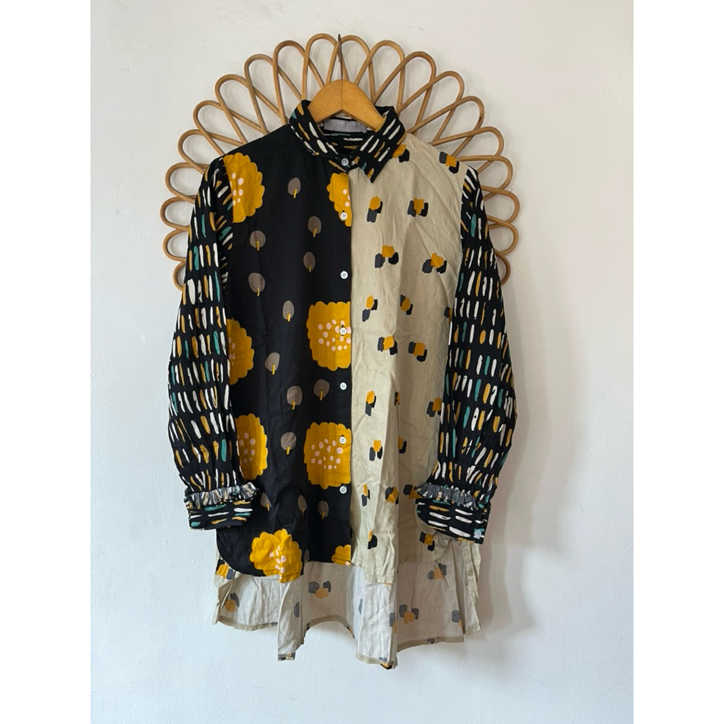 Jenna and Kaia preloved blouse