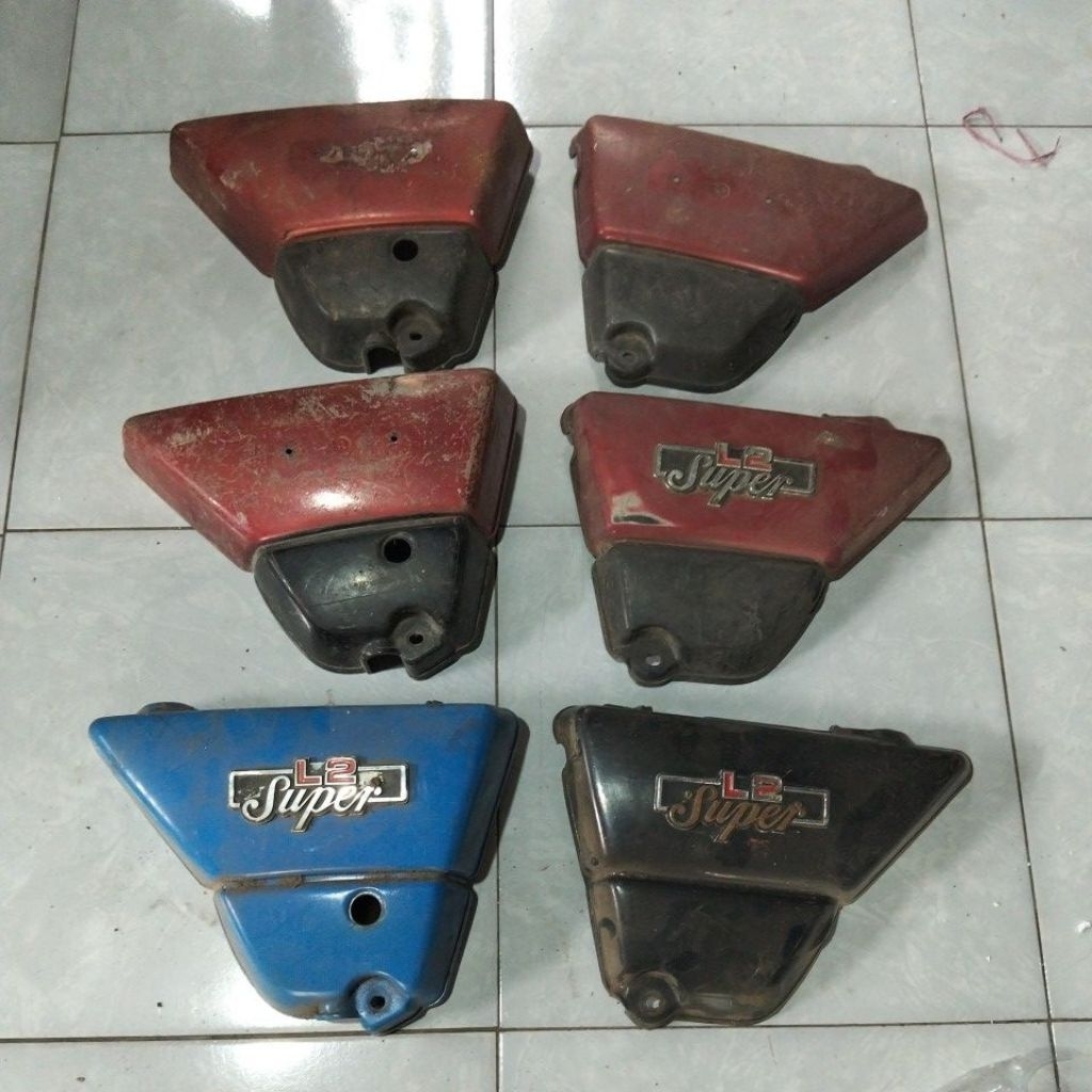 side box cover tutup aki kempol kiri yamaha L2 original