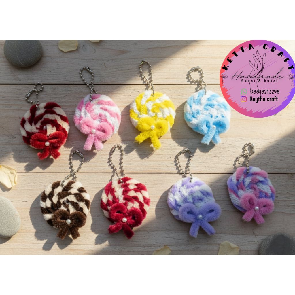 gantungan kunci & hp kawat bulu