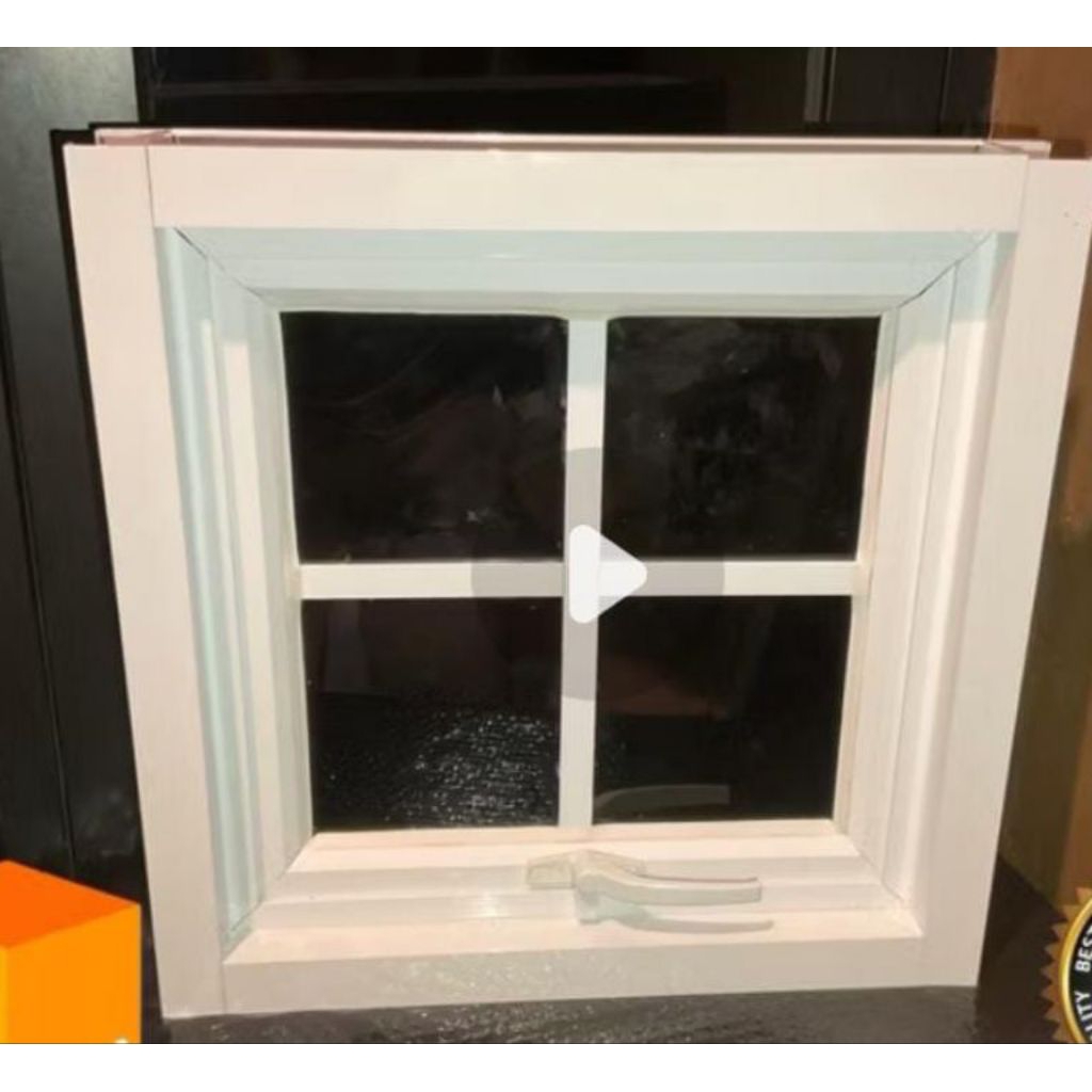 satu set kusen jendela alumunium 3in ukuran L 50x50  gratis Peking kayu