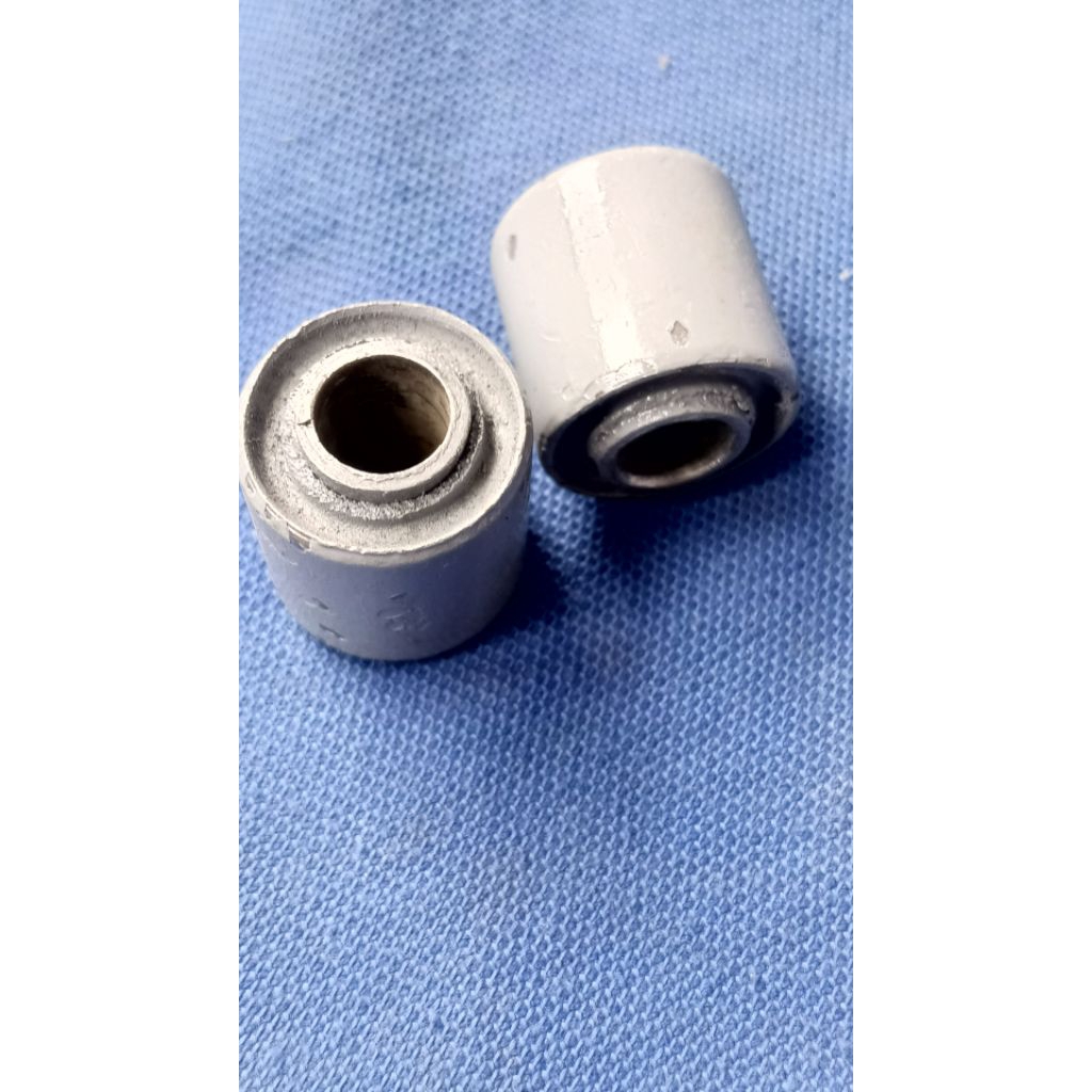 2 pcs Bosh monoshock satria fu Bosh pangkon shock satria fu