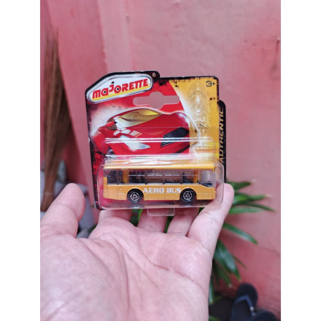 Diecast Majorette Mitsubishi Aero Bus 1/87