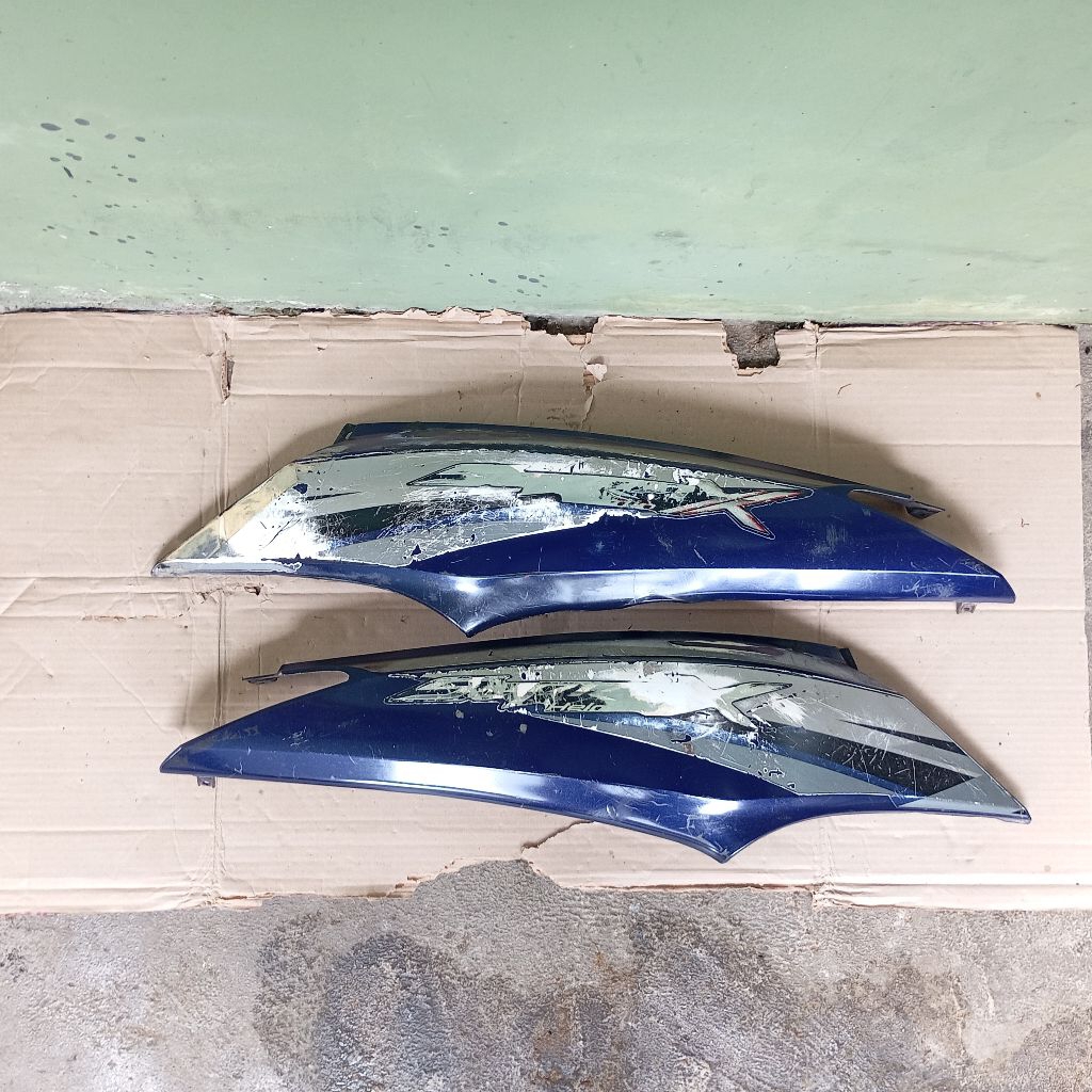 Cover Body Belakang Honda Supra X 125 Helm in Original Second