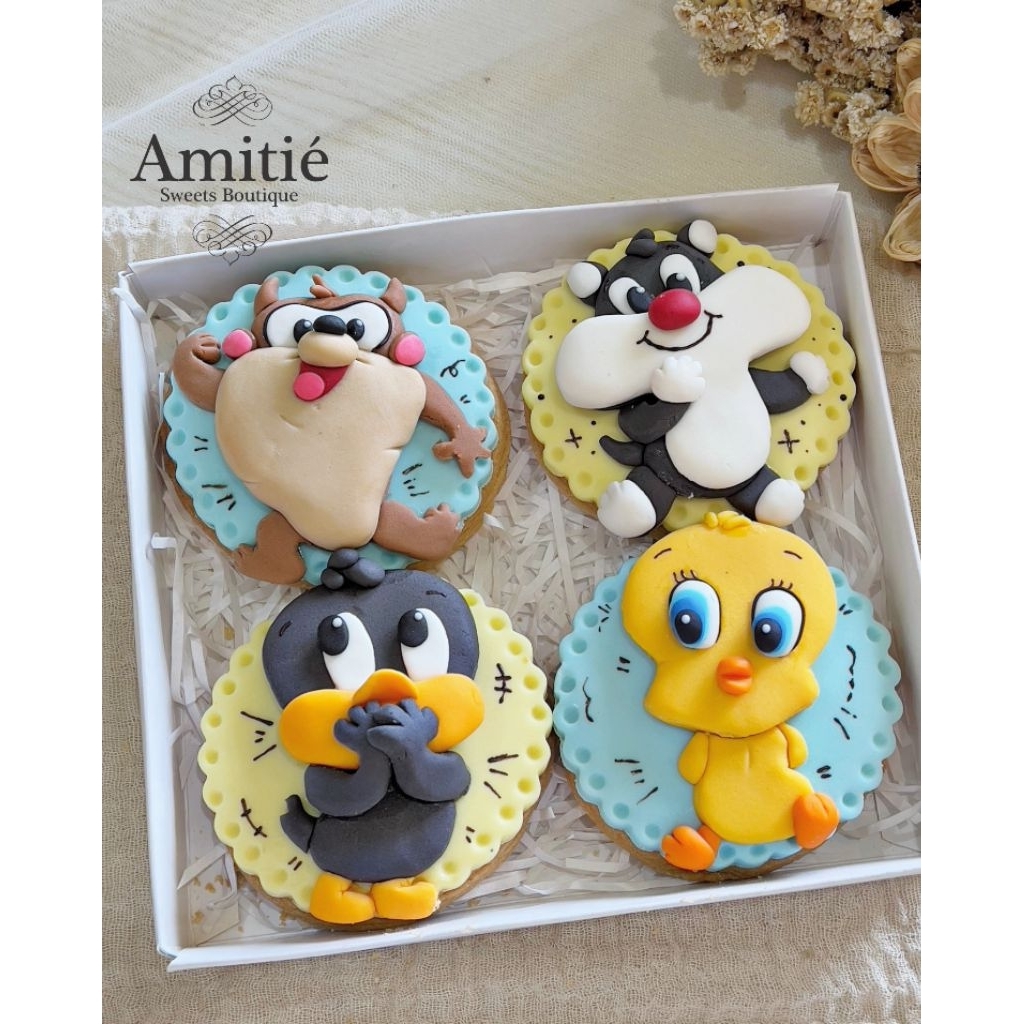 Looney Tunes Cookies Deco isi 4 /  Cookies Hampers / Birthday Gift / Birthday Hampers / Kukis Natal 