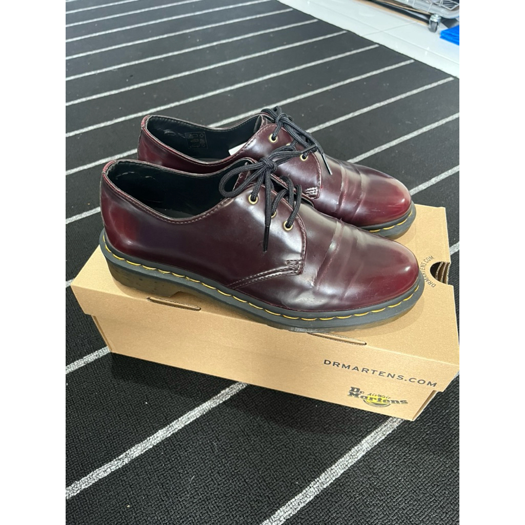 Dr. Martens Vegan