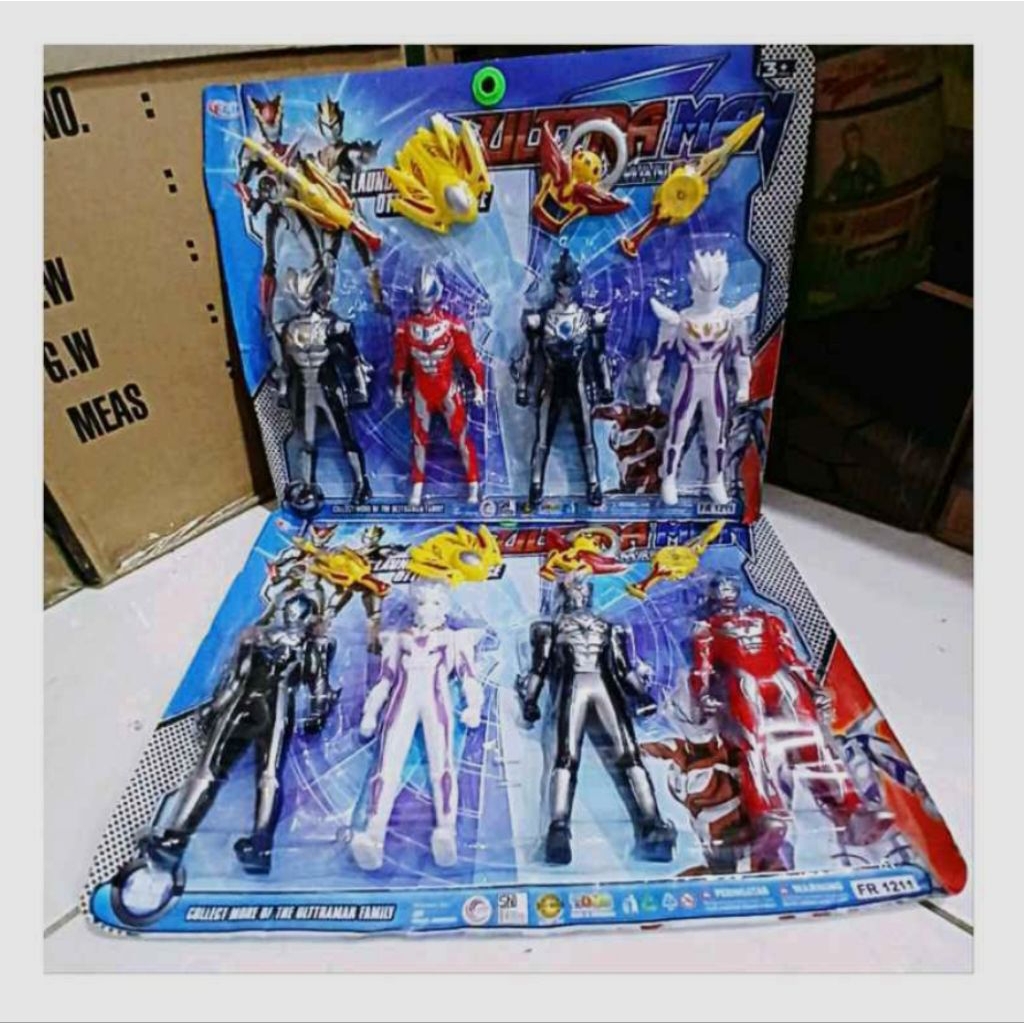 Mainan Robot Ultramen Set
