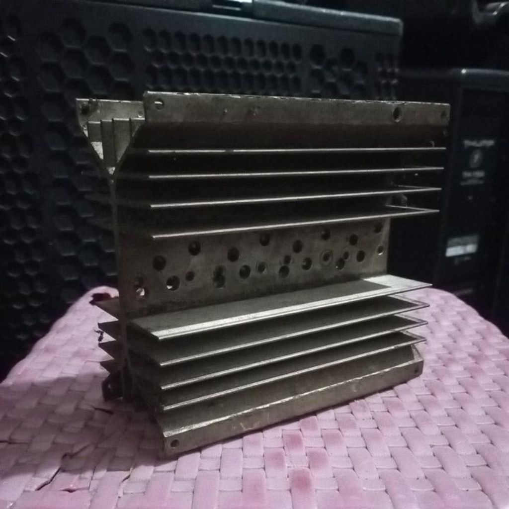 heatsink bekas power rakitan final jengkol