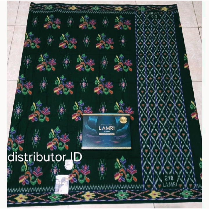 SARUNG LAMRI SERAGAM HIJAU BOTOL MOTIF LAMIRI