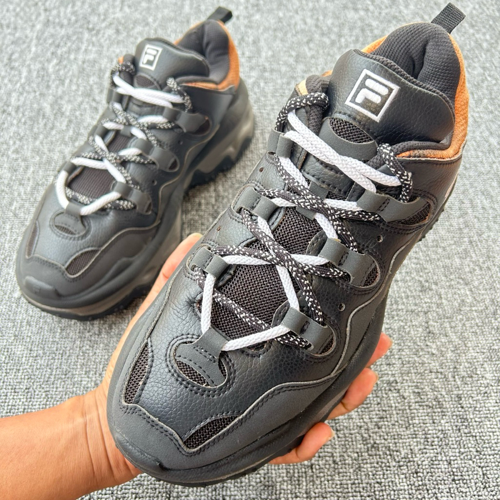 Sepatu FILA Techno Energio Size 43 Panjang Insole 27 cm