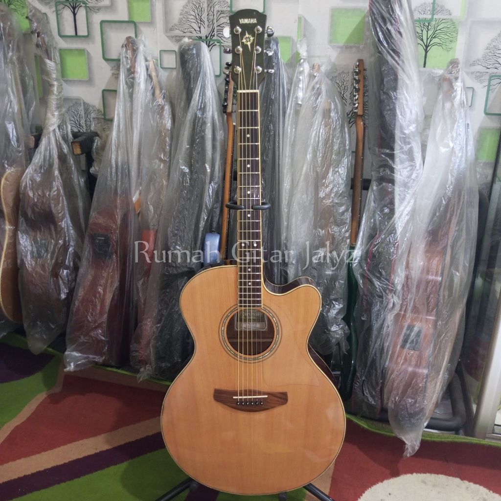 gitar bekas second seken Yamaha CPX500II original