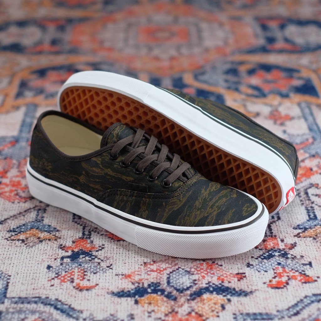 Vans Authentic Skate Tiger Camo Black 100% ORIGINAL RESMI