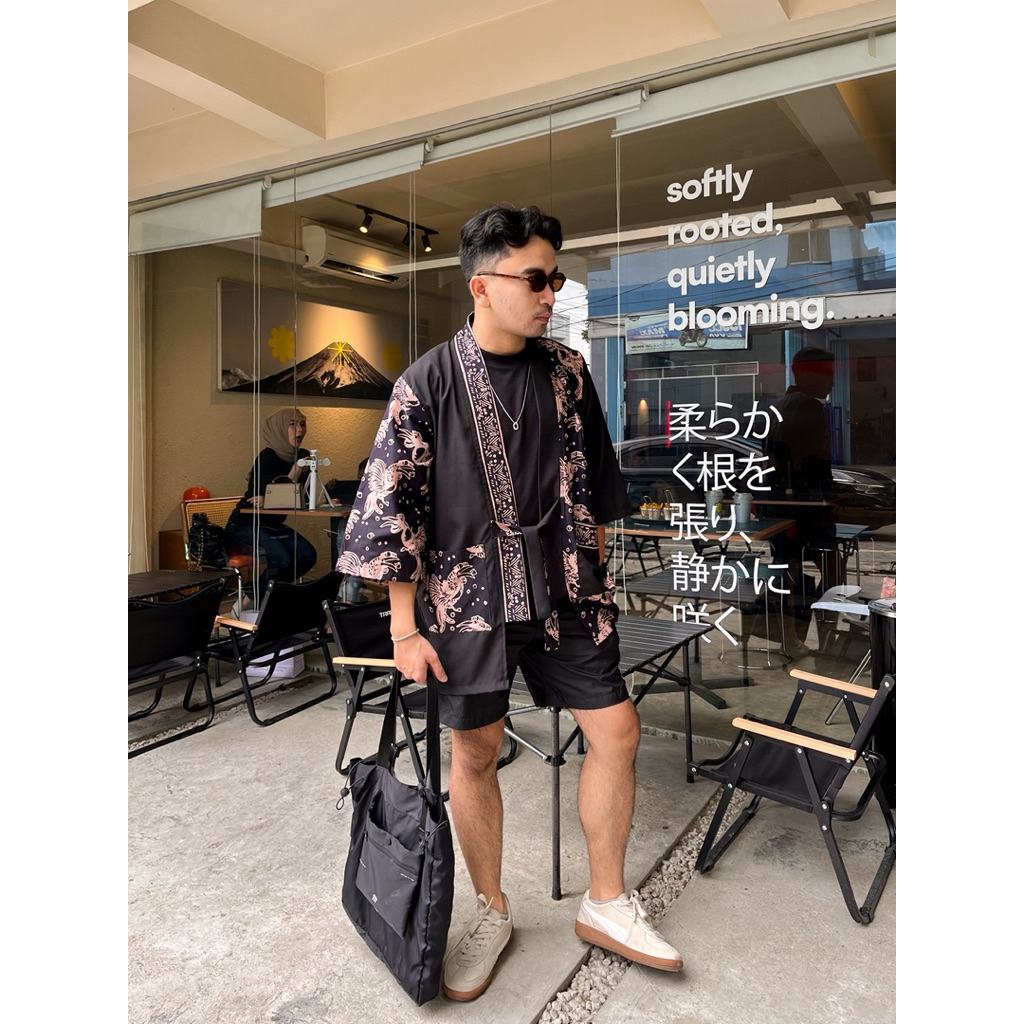 Kimono Kombinasi Batik Modern