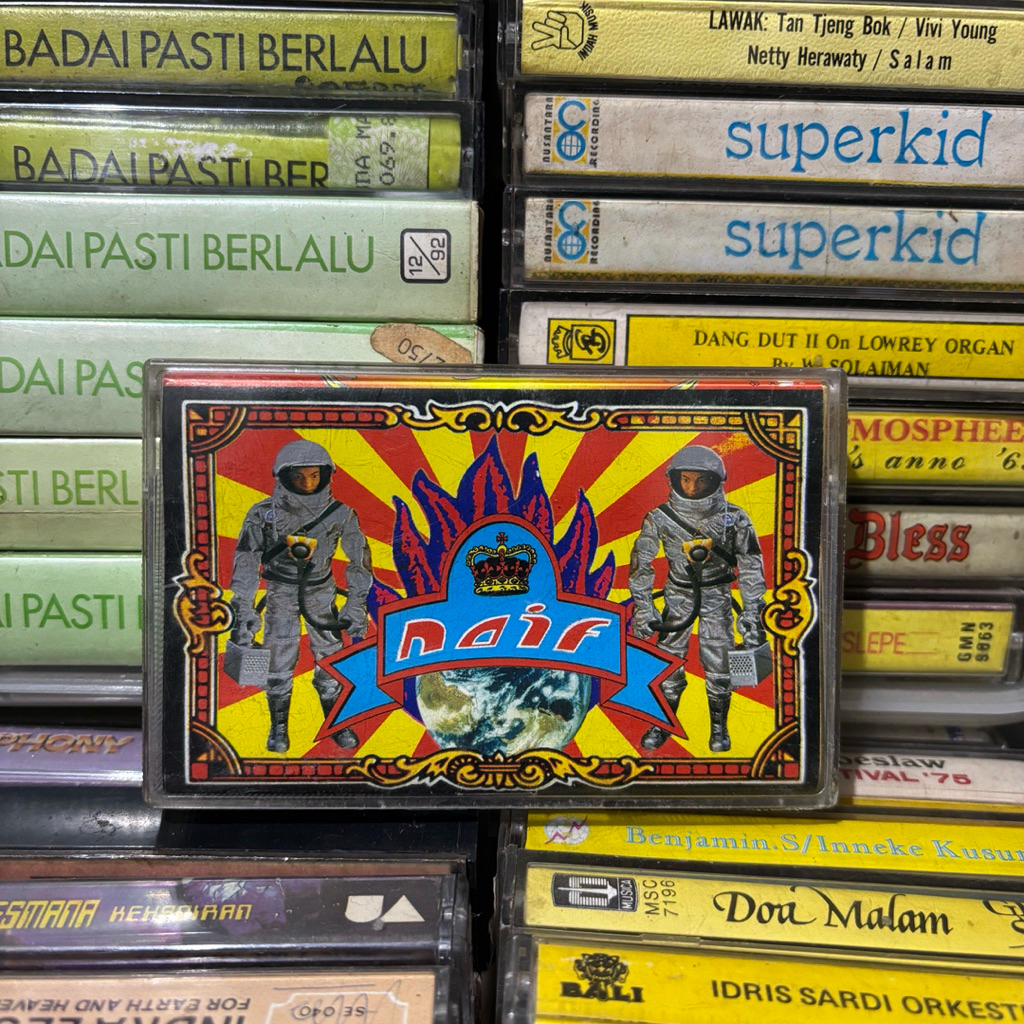 Kaset Naif - Naif
