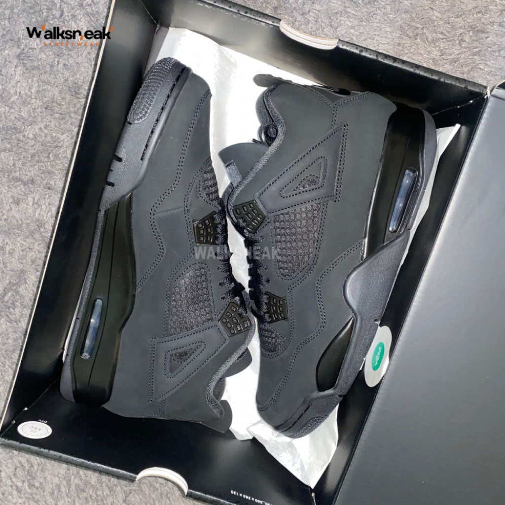 NIKE AIR JORDAN 4 BLACK CAT 2025