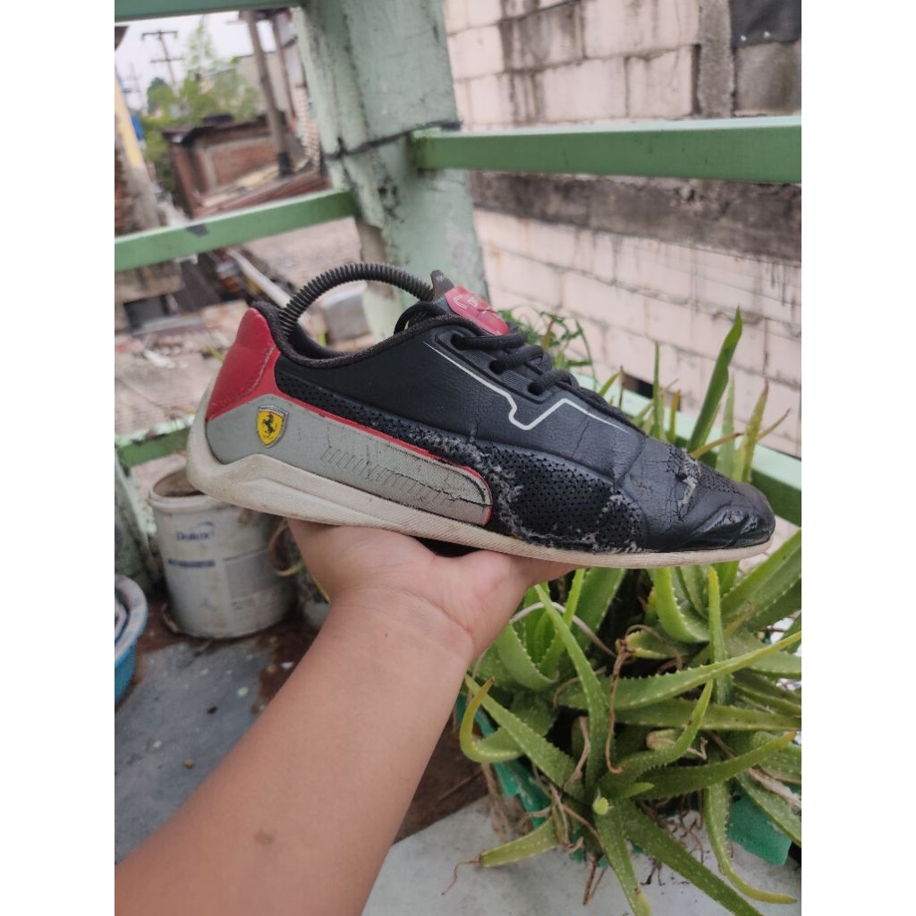 Puma DriftCat Ferrari Casual Sneakers Original Semi Tempur Size 42