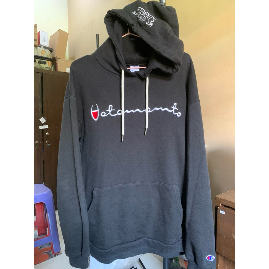 VETEMENT X CHAMPION HOODIE