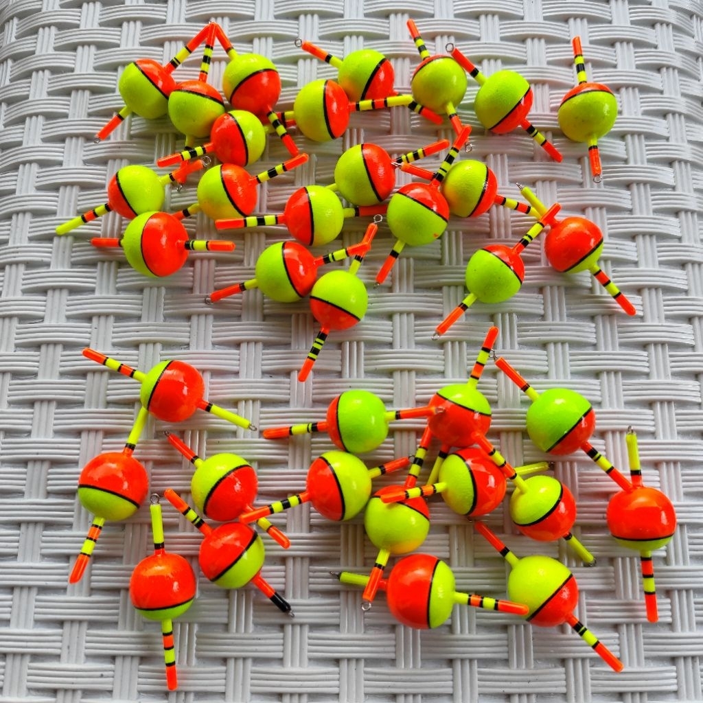 Pelampung Pancing Anti Badai Bulat Kambangan Spon Busa Sensitif Type Pokemon