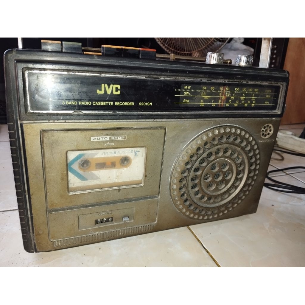 radio tape jadul JVC komplit nyala tape